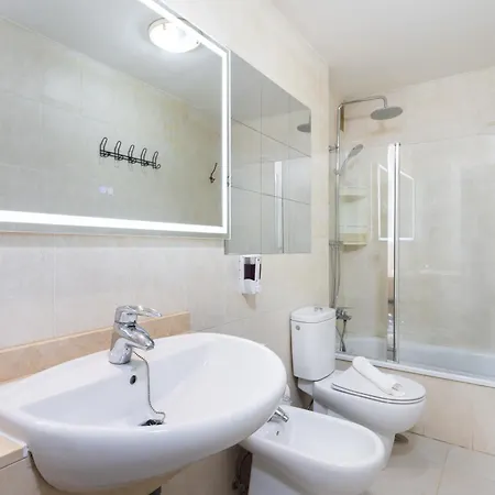아파트 Home2book Calm Living With Terraces *