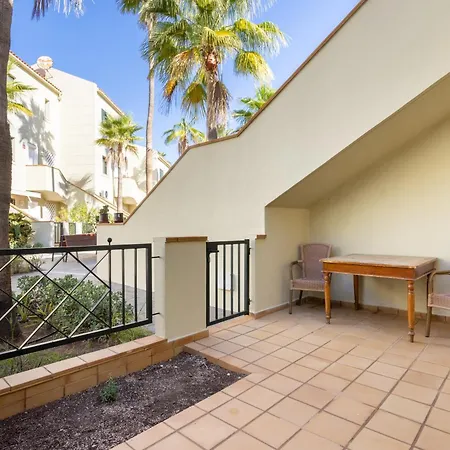 Home2book Calm Living With Terraces *