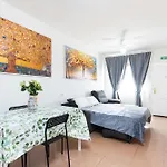 Home2book Calm Living With Terraces דירה אדחה