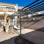 Home2book Calm Living With Terraces דירה אדחה