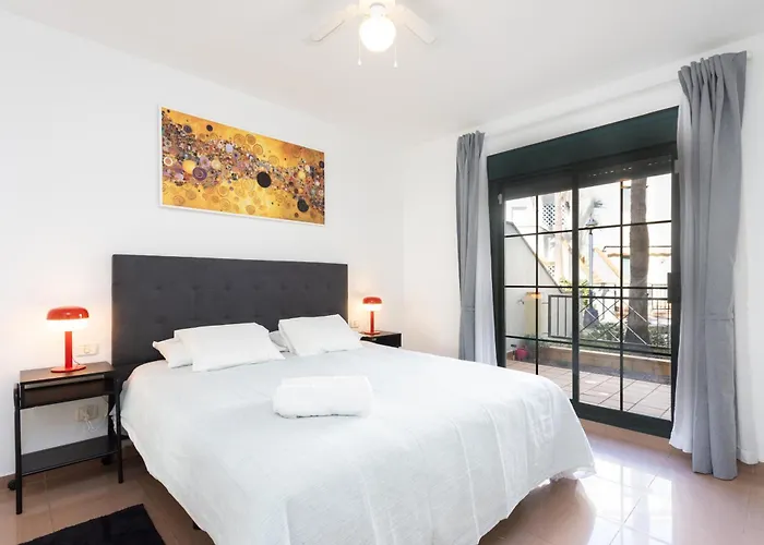 公寓 Home2book Calm Living With Terraces