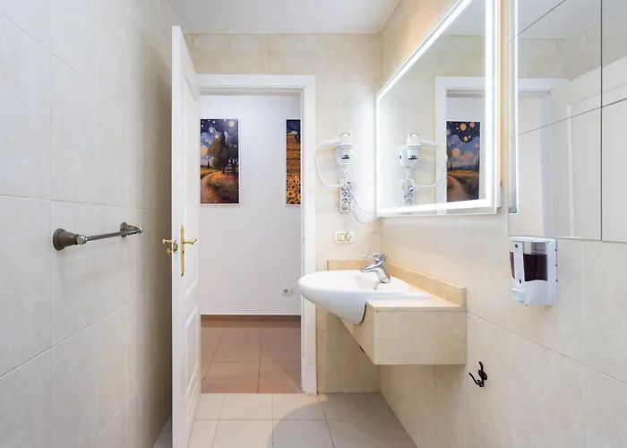 דירה Home2book Calm Living With Terraces